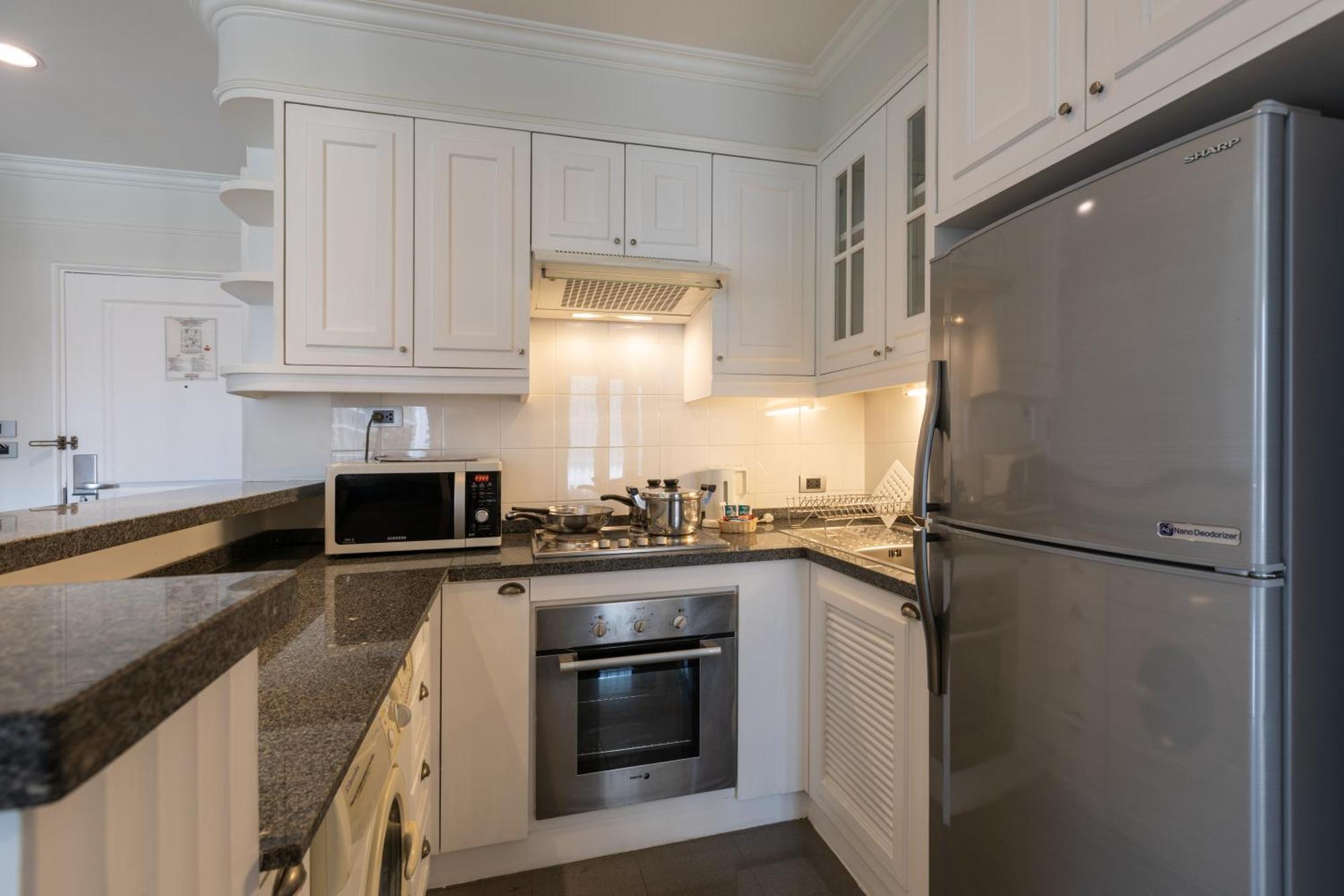 Two Bedroom Suite Lounge Access